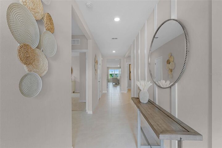 Property Photo:  711 Lazio Circle  FL 32713 