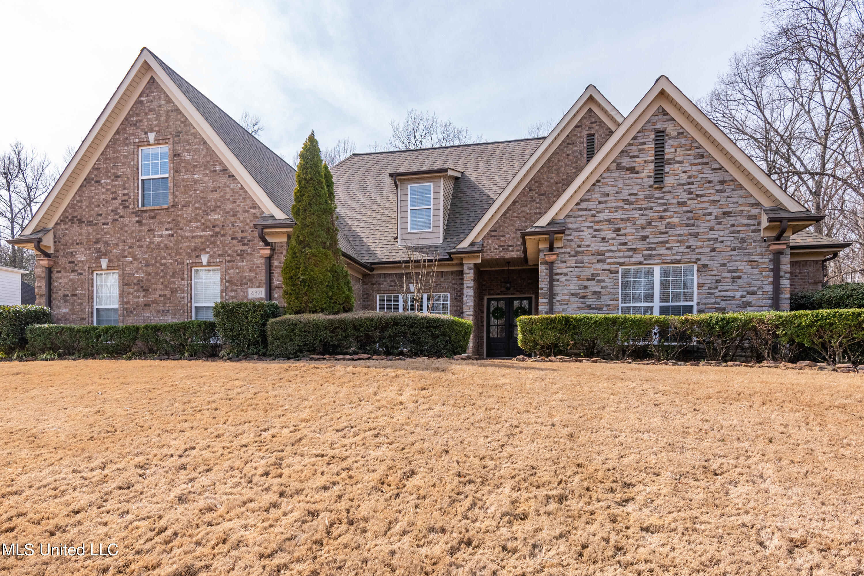 4371 Dickens Place Drive  Southaven MS 38671 photo