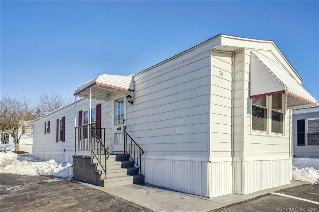 Property Photo: 26 Laurel View CT 06492