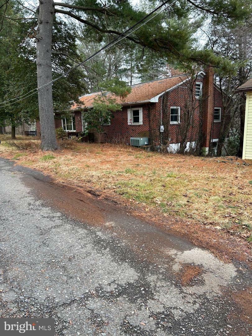 Property Photo:  3010 Kem Road  PA 18073 