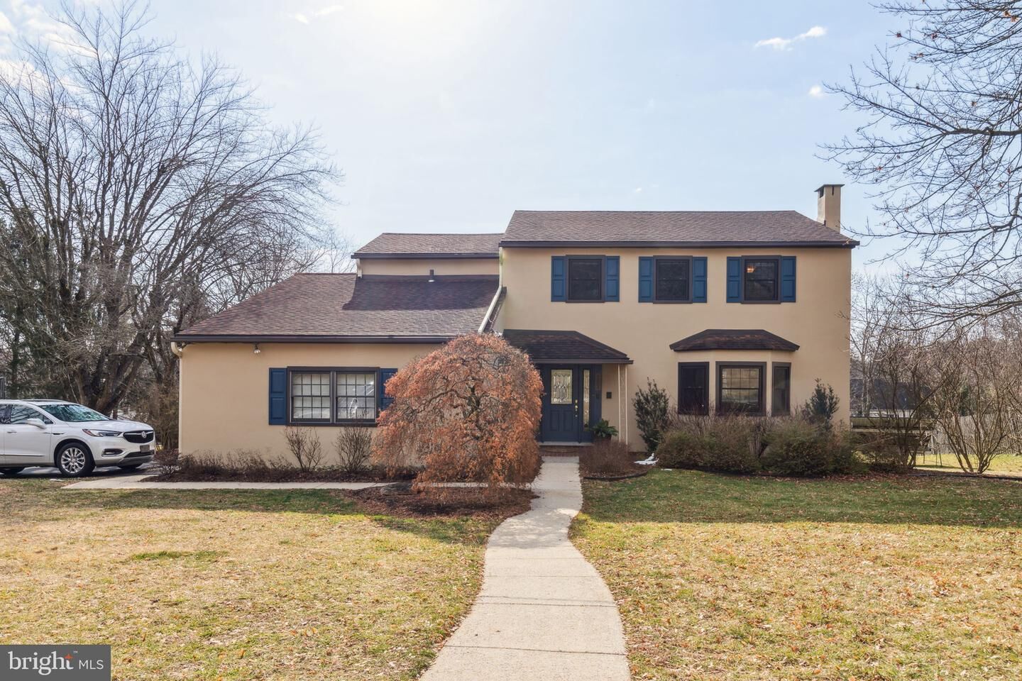 Property Photo:  616 Heather Lane  PA 19010