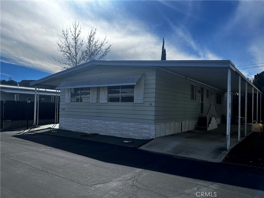 Property Photo:  45521 State Highway 74 #14  CA 92544 