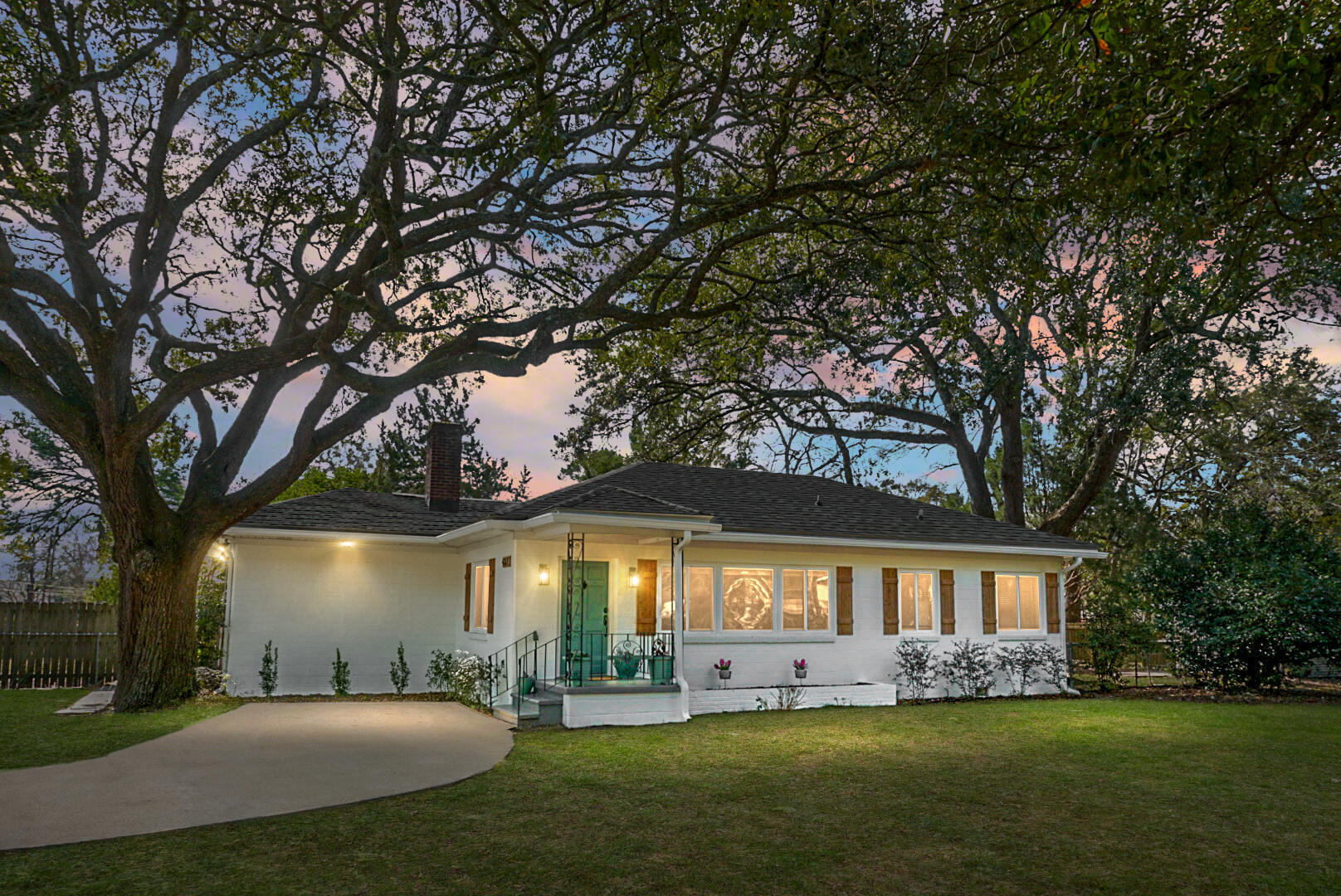 Property Photo: 4317 Paramount Drive SC 29405