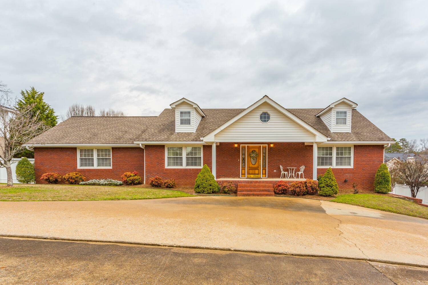 Property Photo:  7415 Summertown Ct  TN 37421 