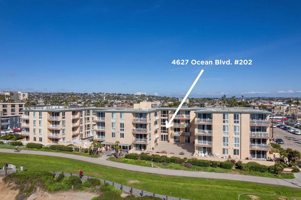 Property Photo:  4627 Ocean Boulevard 202  CA 92109 