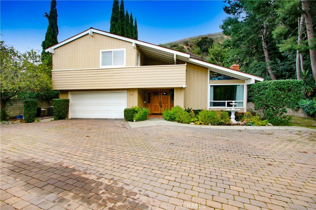 Property Photo:  594 Pinto Mesa Drive  CA 91765 