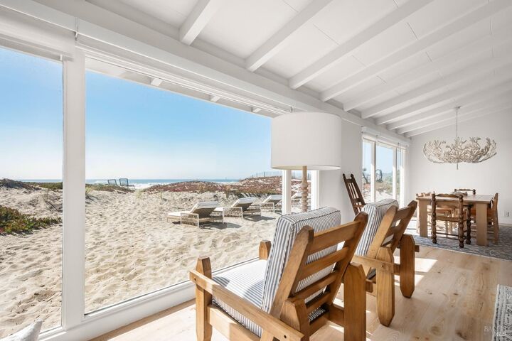 Property Photo:  106 Seadrift Road  CA 94970