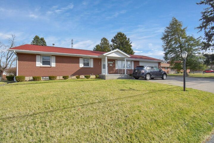 1456 S Maple Avenue  Fairborn OH 45324 photo