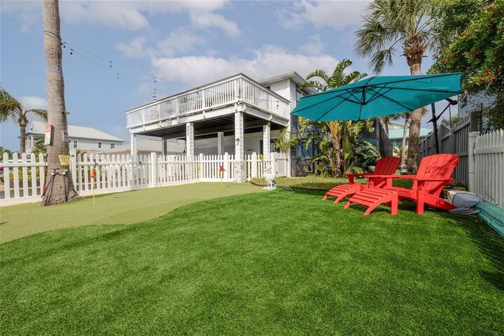 Property Photo:  830 Maralyn Avenue  FL 32169 