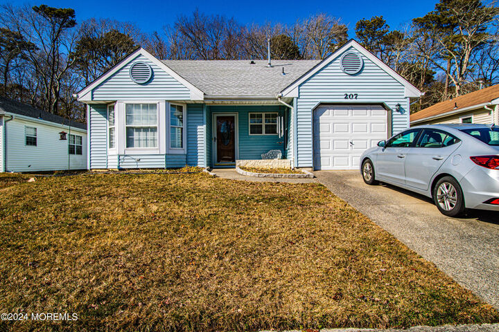 207 Danbury Drive  Little Egg Harbor NJ 08087 photo