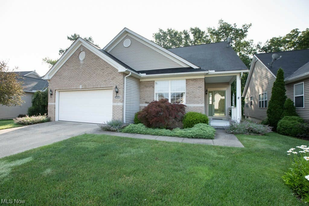 Property Photo:  18249 Crystal Lakes Drive  OH 44133 