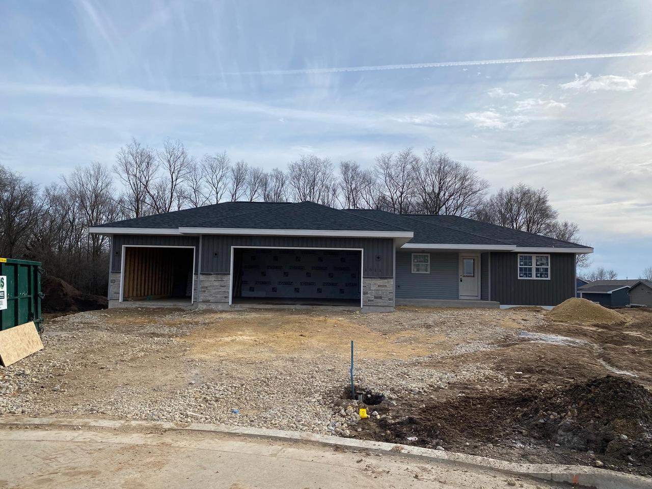 Property Photo: 1011 Plum Court WI 53546