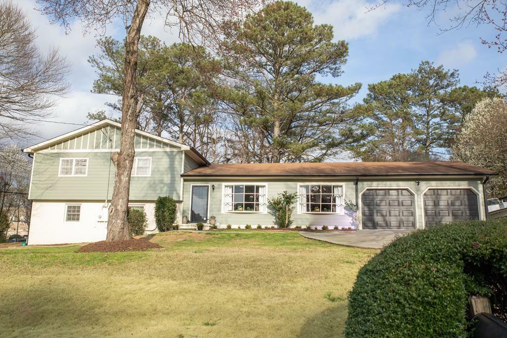 Property Photo:  1236 Raintree Drive  GA 30078 