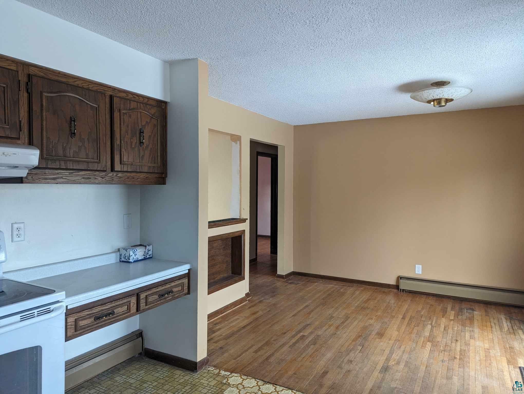 Property Photo:  101 Hays Cr  MN 55614 