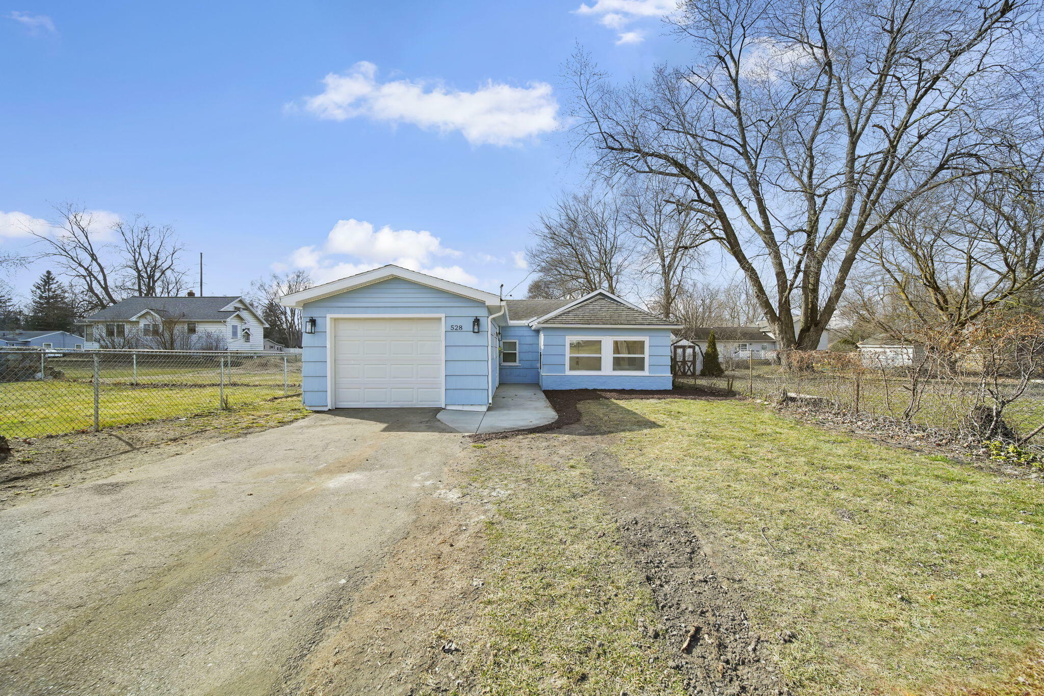 Property Photo:  528 18th Street  MI 49203 