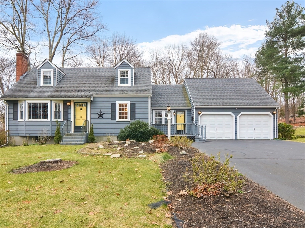 Property Photo: 11 Oak Hill Dr MA 02081