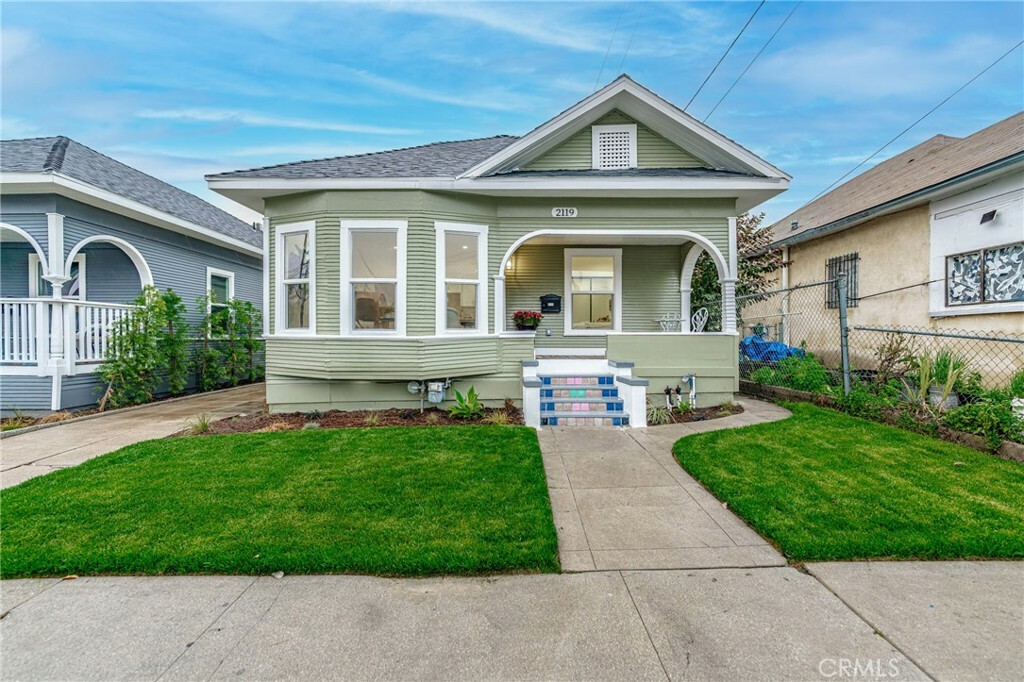 Property Photo:  2119 Gates Street  CA 90031 