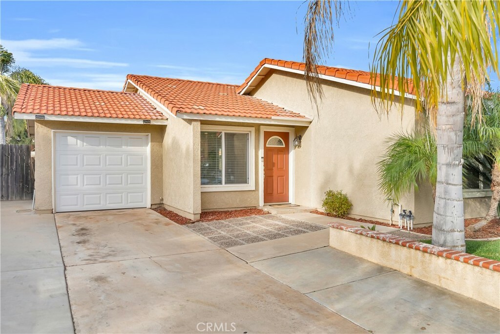 Property Photo:  25650 Felicia Avenue  CA 92586 