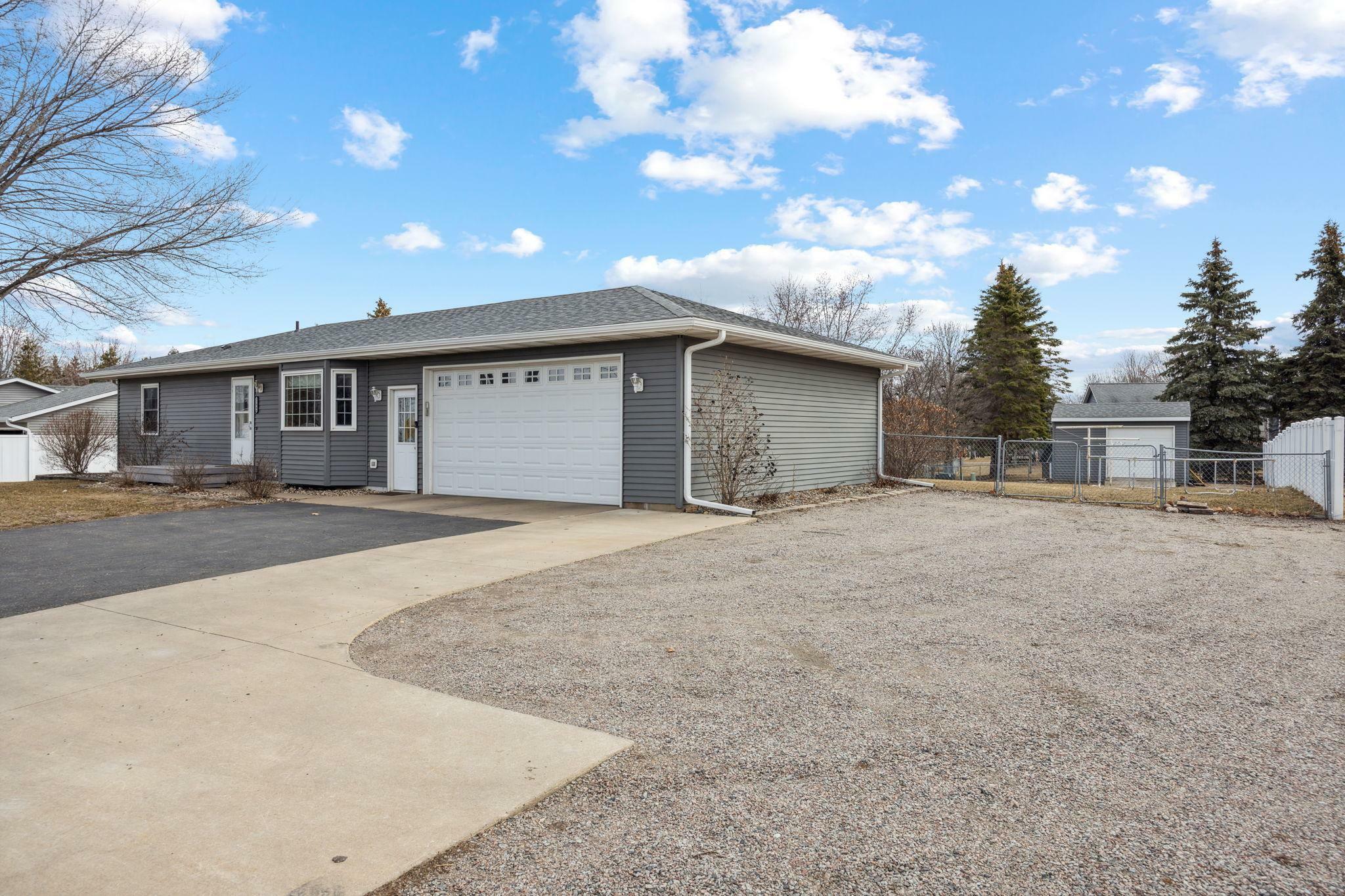Property Photo:  32946 County Road 2  MN 56374 