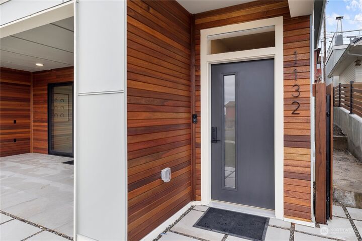 Property Photo:  1132 N 27th Street  WA 98403 