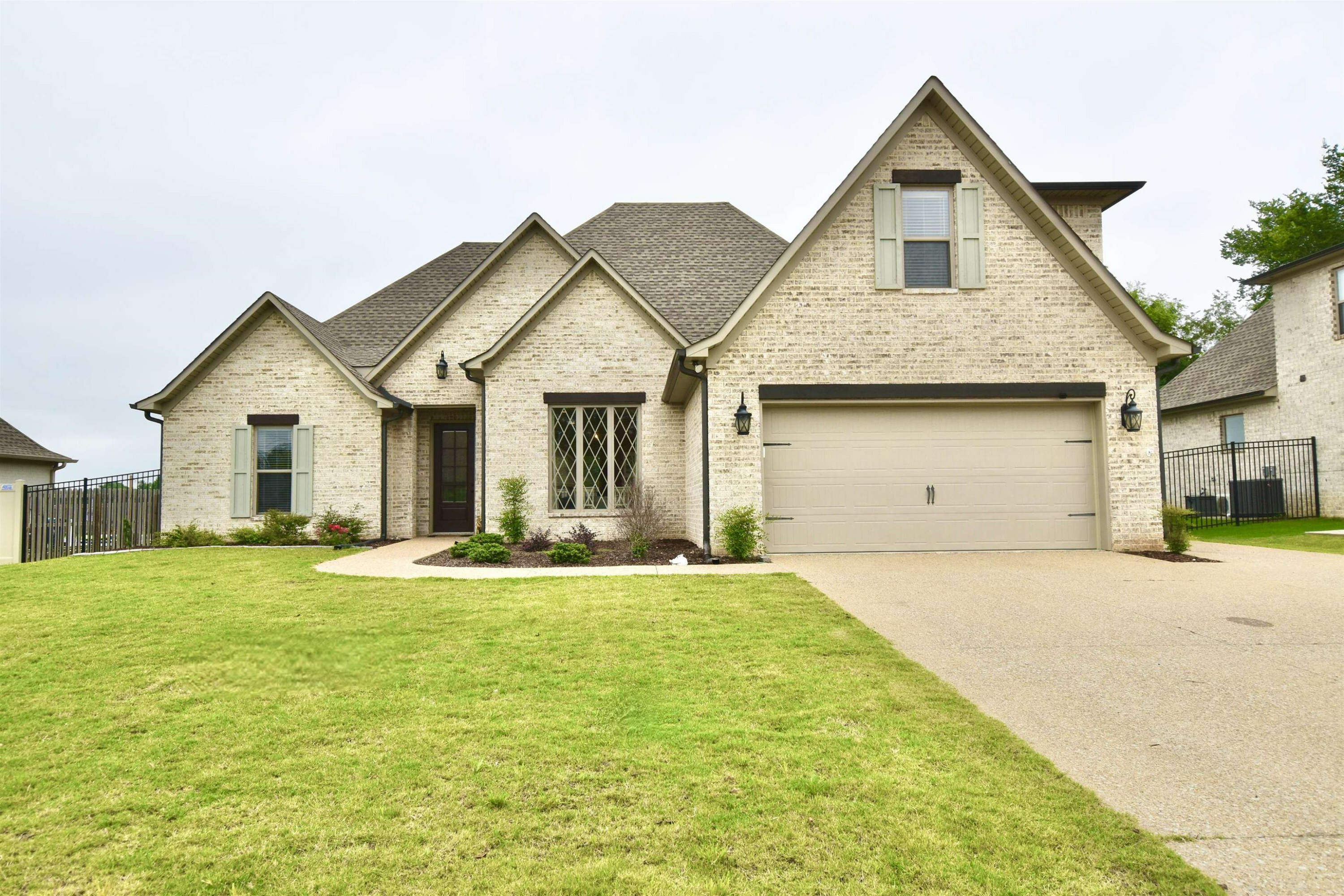 Property Photo:  222 Saddlebrook Drive  TN 38355 