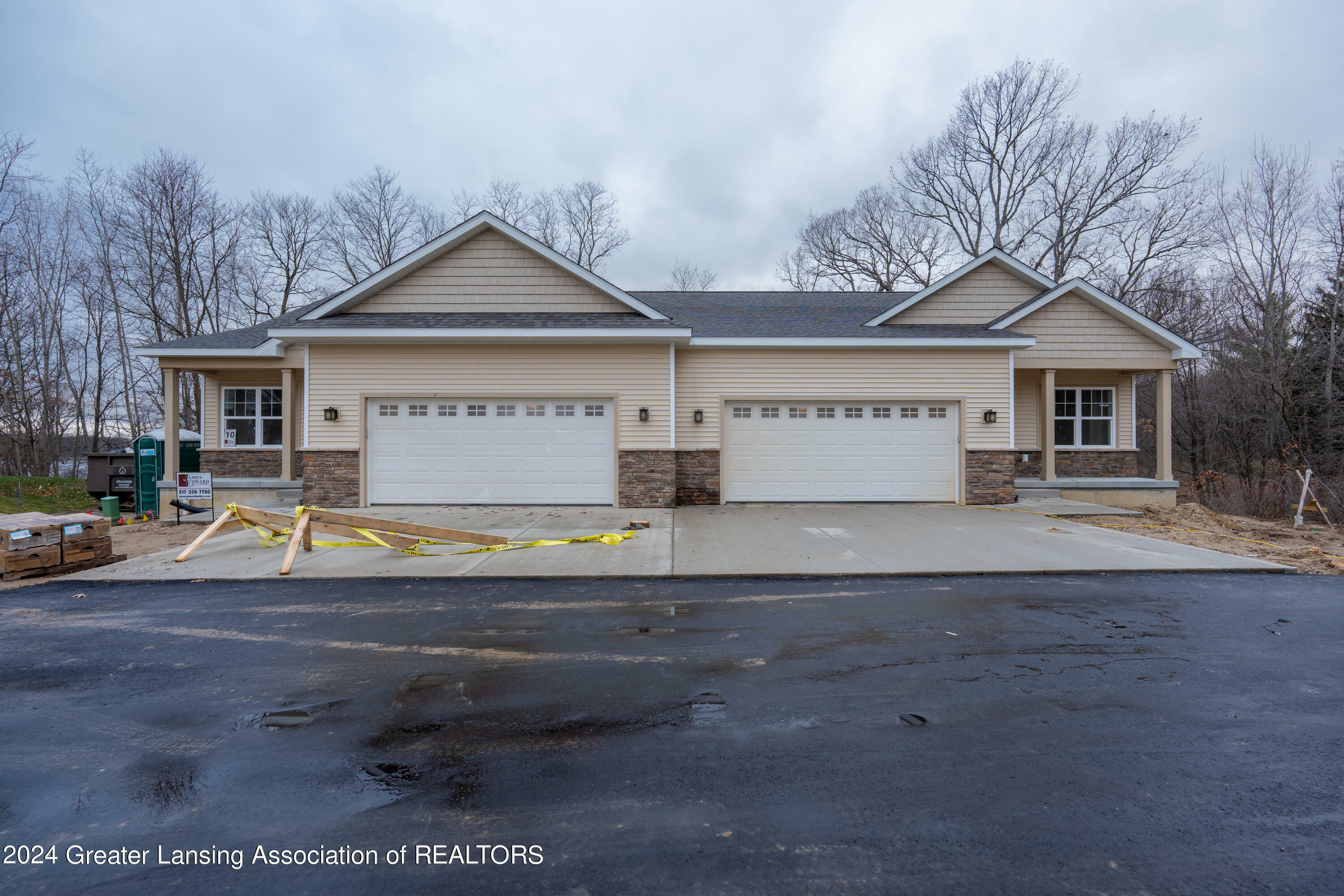 Property Photo:  6215 Hilltop Court  MI 48808 