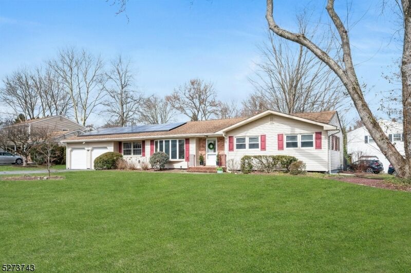 Property Photo:  8 Union Rd  NJ 07054 