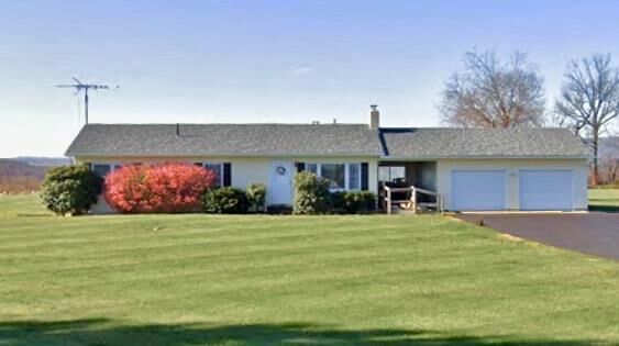 Property Photo:  845 Jacktown Road  PA 18013 