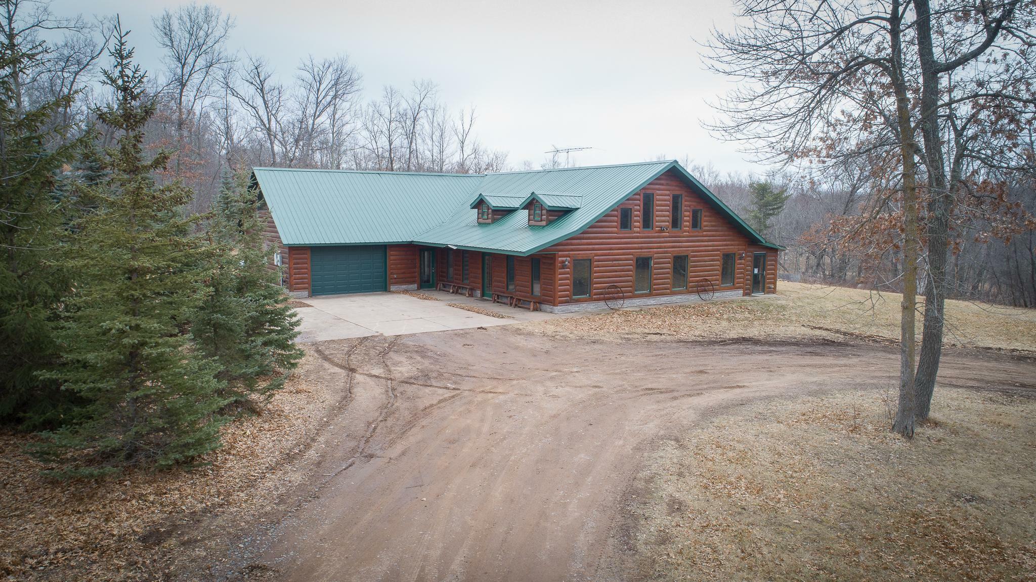 Property Photo: 1733 Liberty Street MN 55051