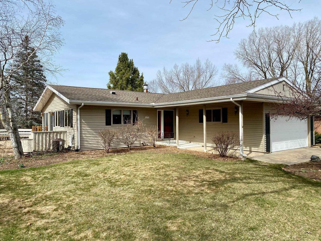 Property Photo:  3814 Rolling Hill Drive  WI 53562 
