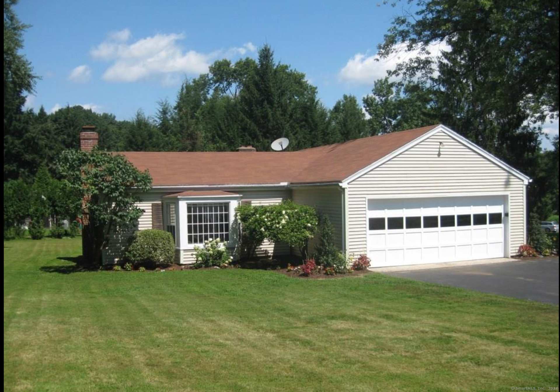 Property Photo: 1 Bolton Lane CT 06880