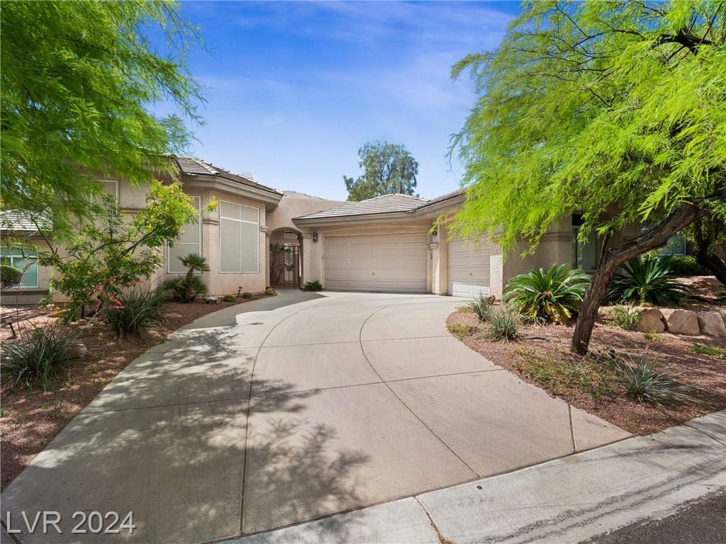 Property Photo:  9413 Canyon Mesa Drive  NV 89144 