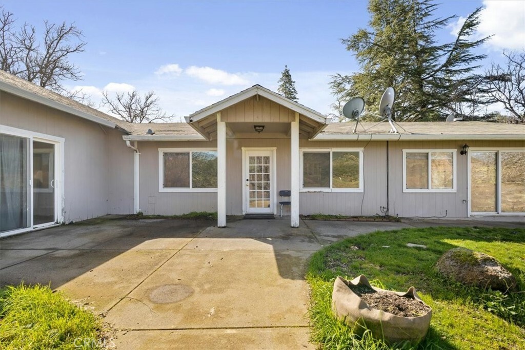 Property Photo:  7150 Smith Ranch Road  CA 95451 