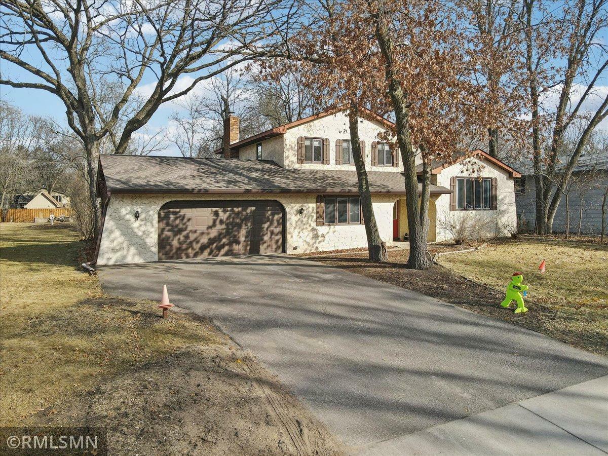 Property Photo:  8459 Knollwood Drive  MN 55112 