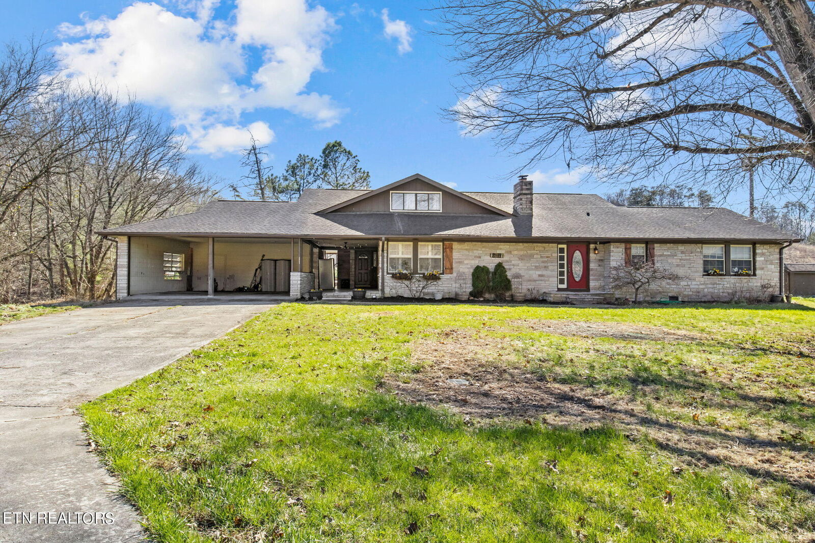 Property Photo:  2511 Chapman Hwy  TN 37876 