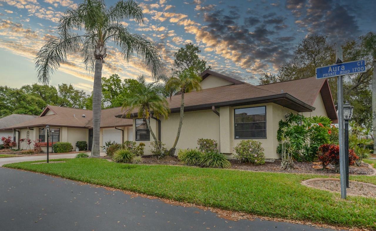 Property Photo:  1701 Aura Court  FL 33573 