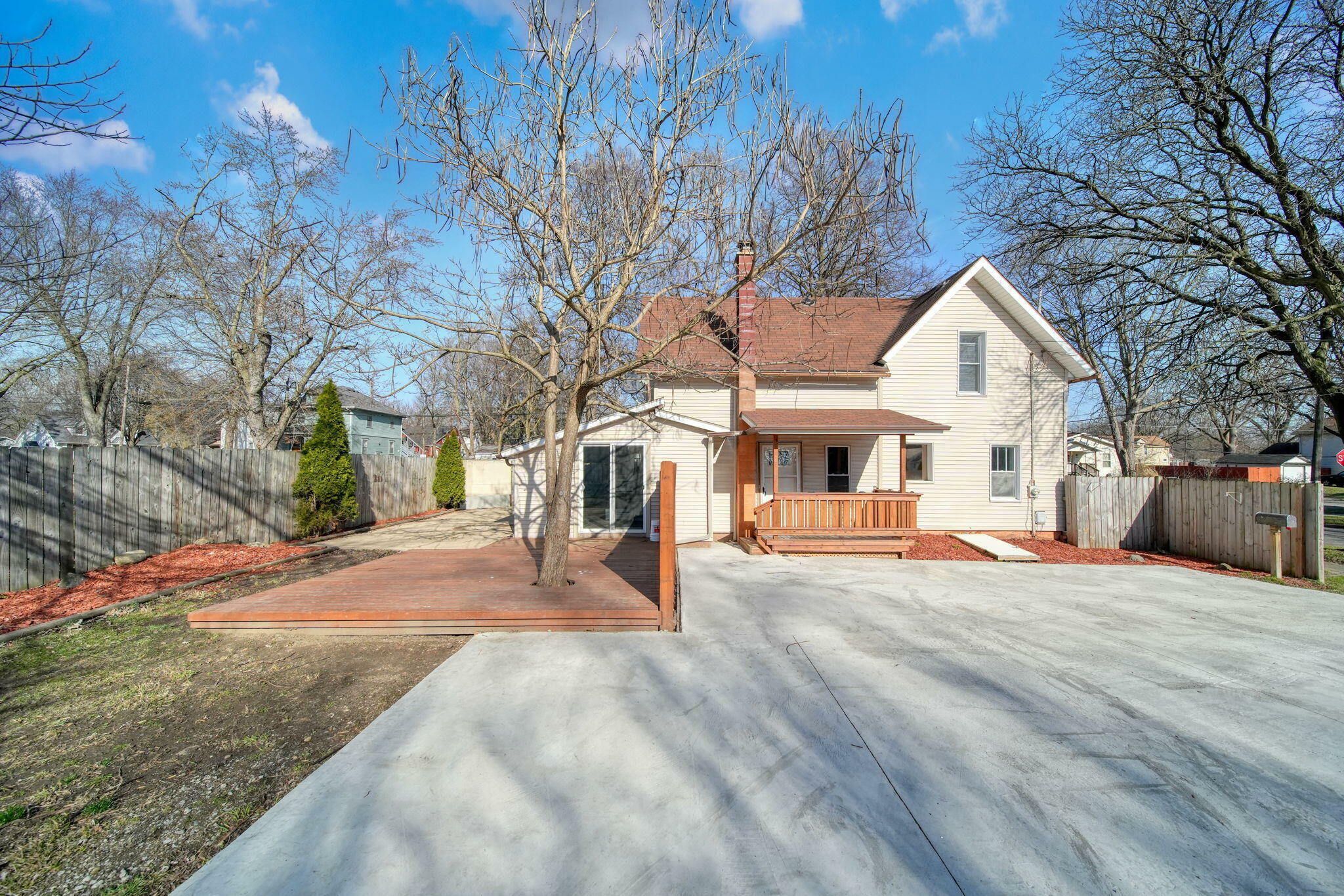 Property Photo:  412 Quarry Street  MI 49201 