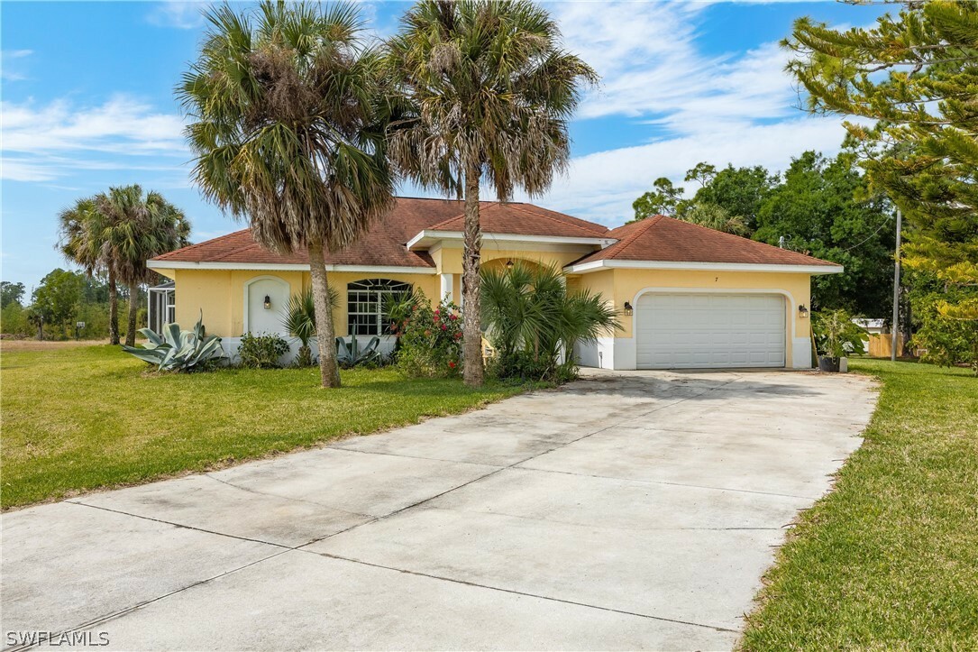 Property Photo:  7 Jefferson Avenue  FL 33936 