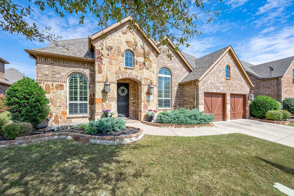 Property Photo:  331 Paluxy Drive  TX 75039 