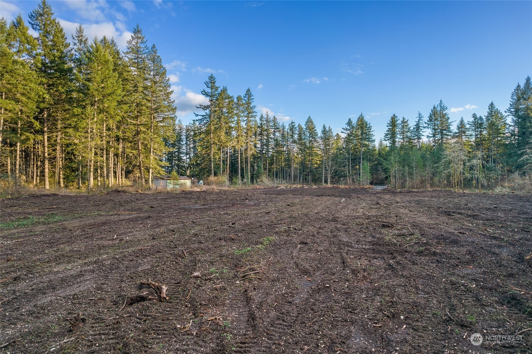 Property Photo:  13826 Rainier Road SE  WA 98576 