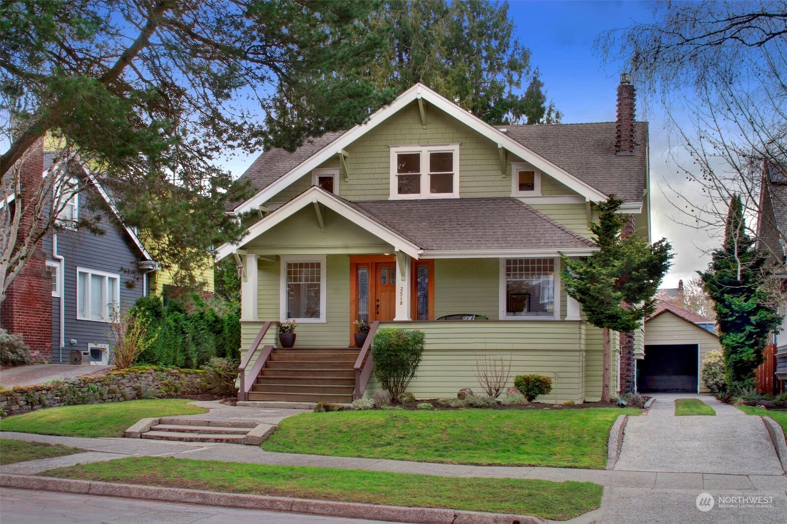 Property Photo:  2518 32nd Avenue S  WA 98144 