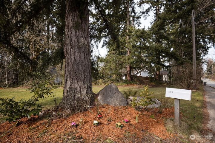 Property Photo: 1348 Sidney Avenue WA 98366