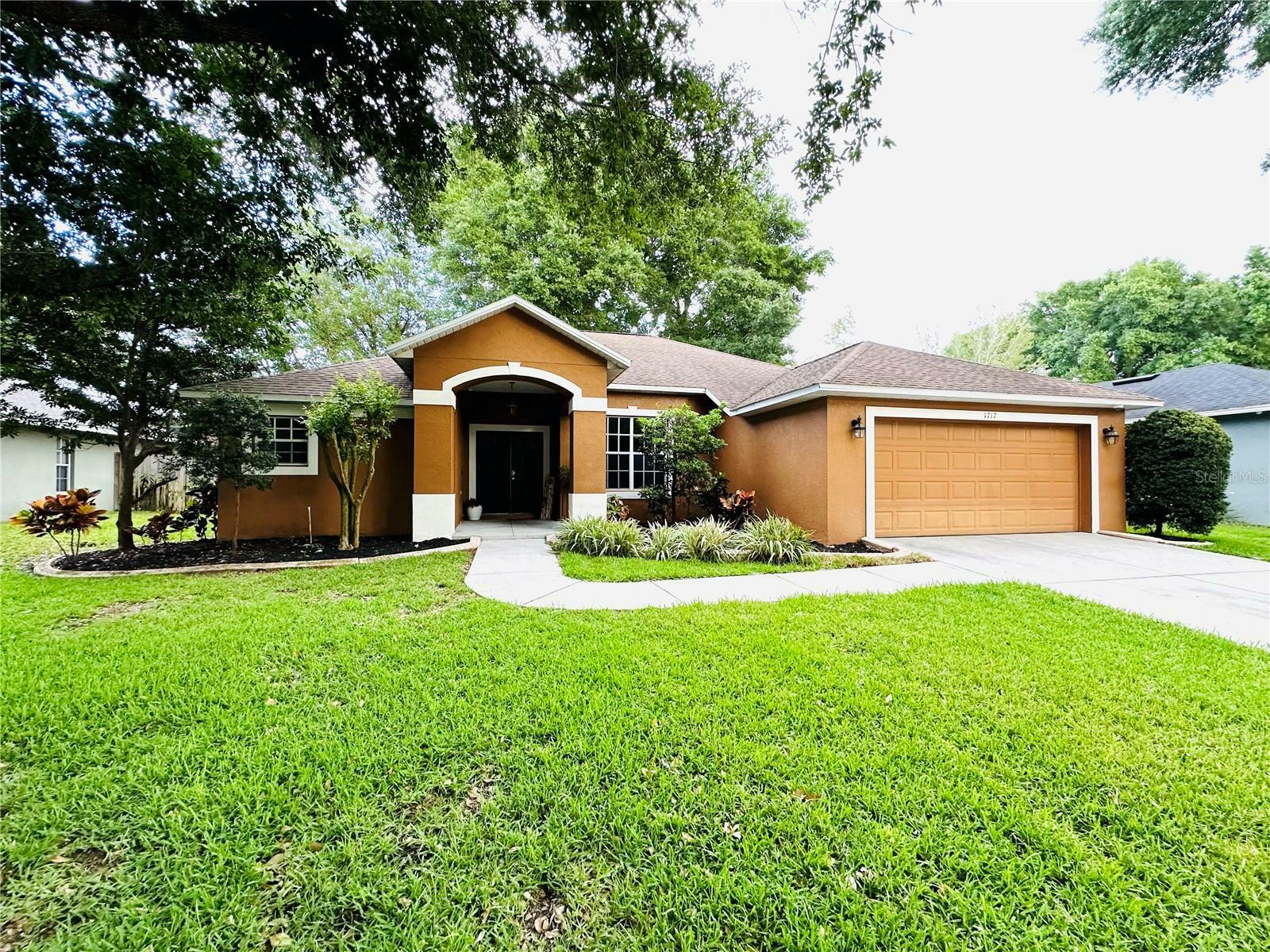 1717 Lucky Pennie Way  Apopka FL 32712 photo