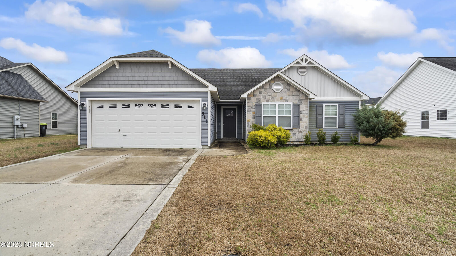 Property Photo:  511 New Hanover Trail  NC 28546 