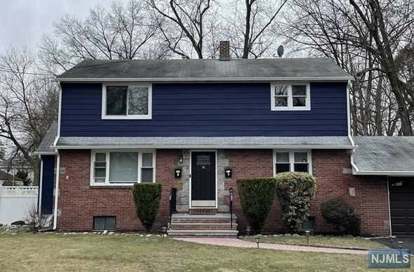 Property Photo:  36 Bedford Road 2  NJ 07628 