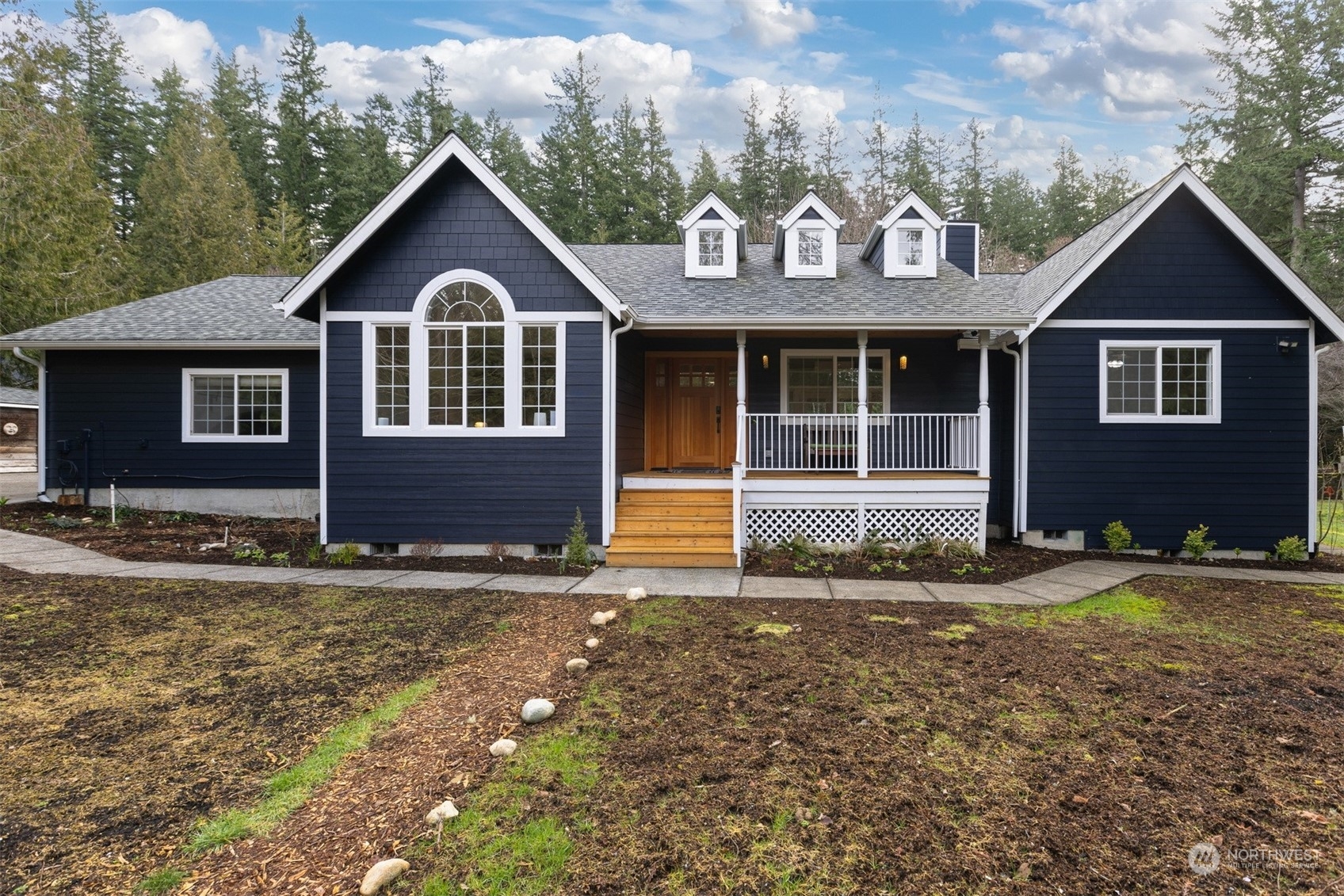 Property Photo:  3313 Y Road  WA 98226 