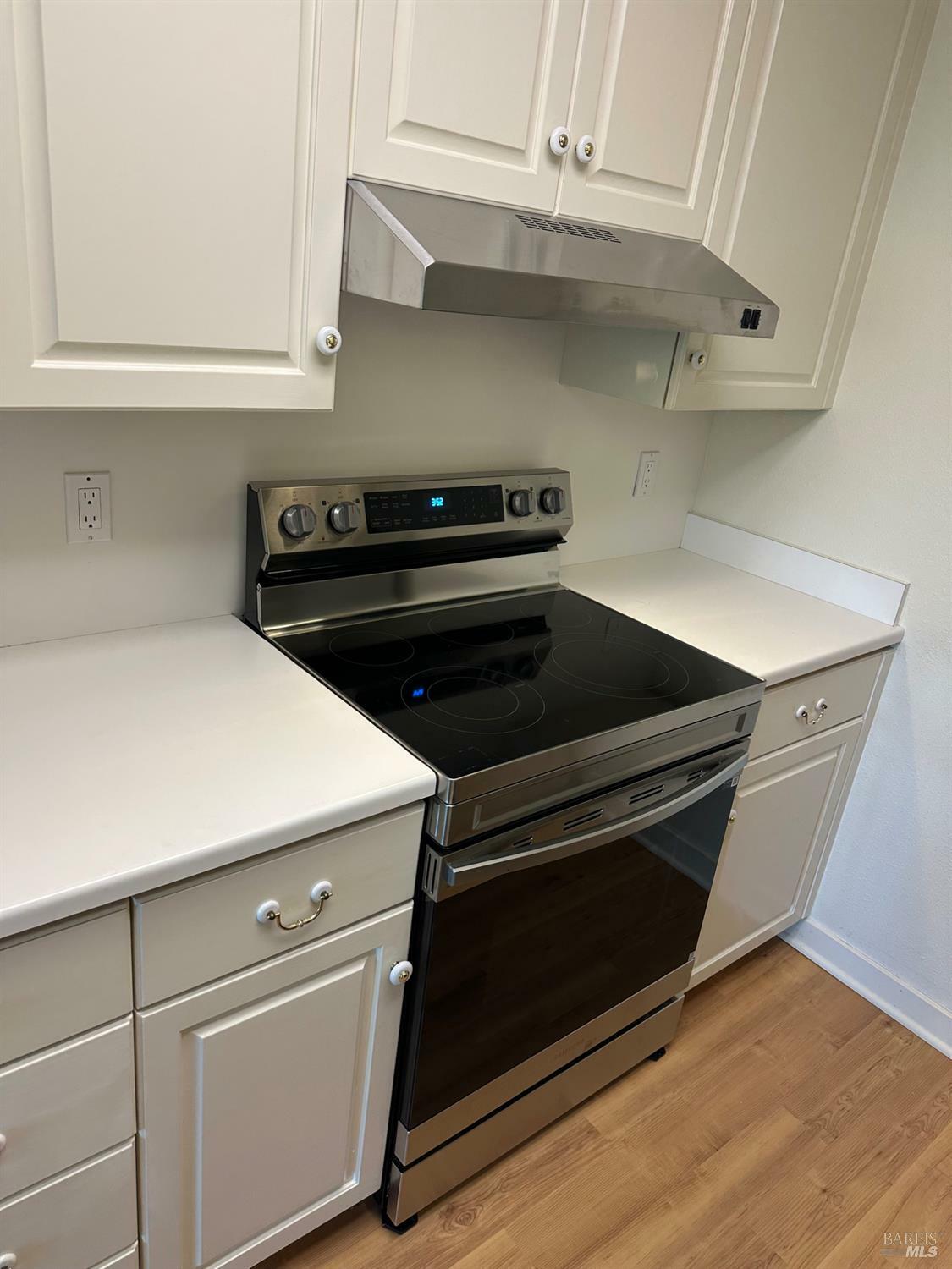 Property Photo:  100 Thorndale Drive 125  CA 94903 