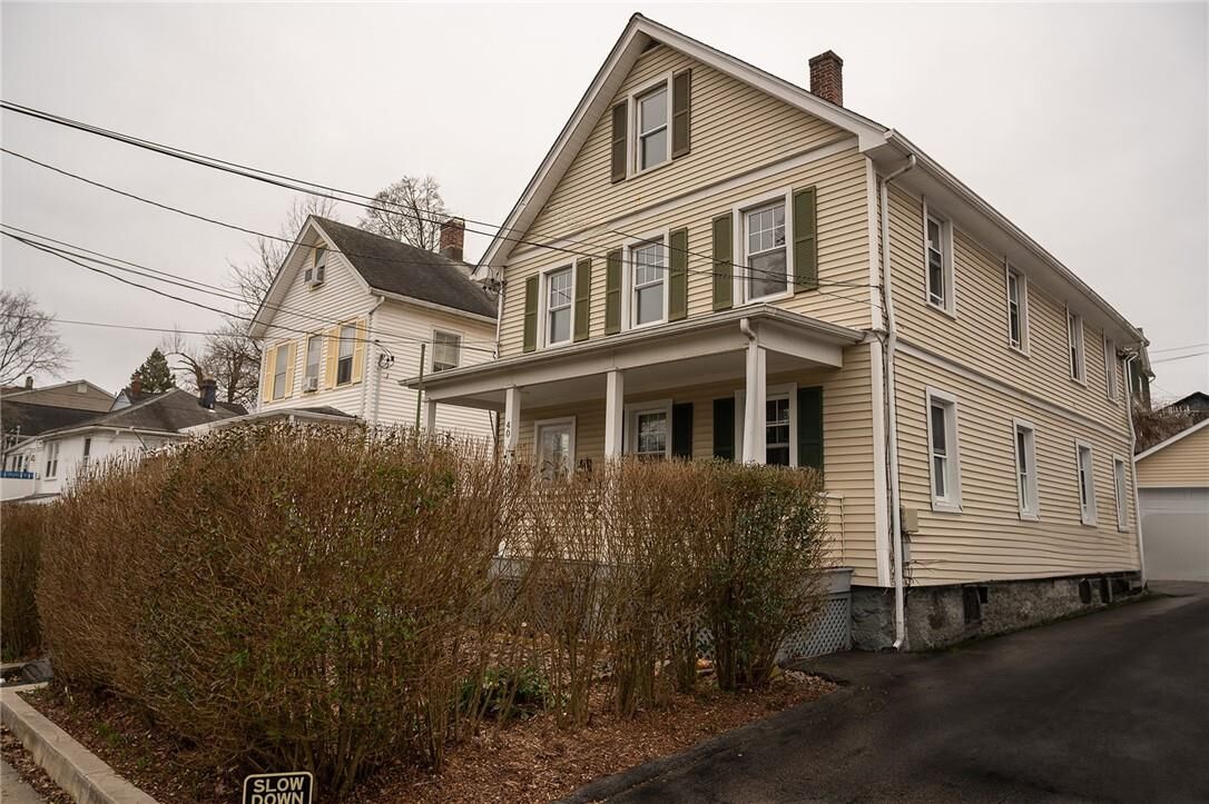 Property Photo:  40 Riverdale Avenue  NY 10573 