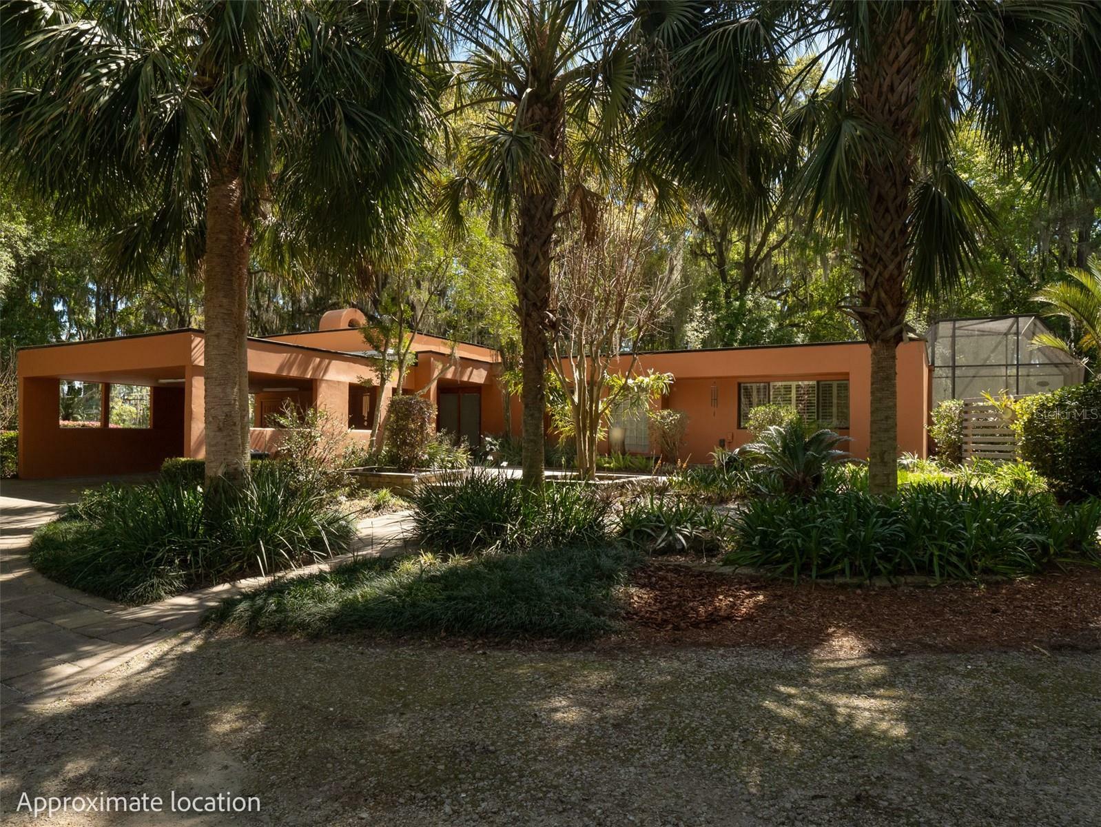 Property Photo: 3107 SW 4th Court FL 32601