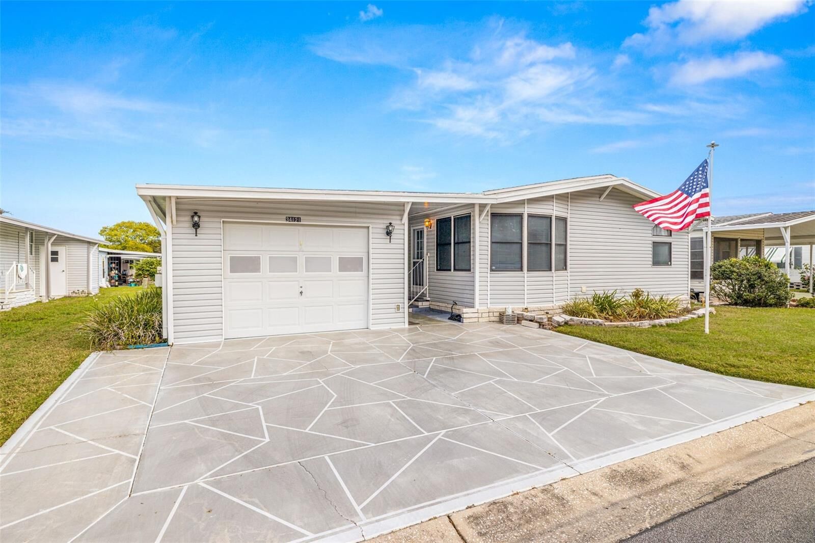 Property Photo:  34121 Estates Lane  FL 33543 